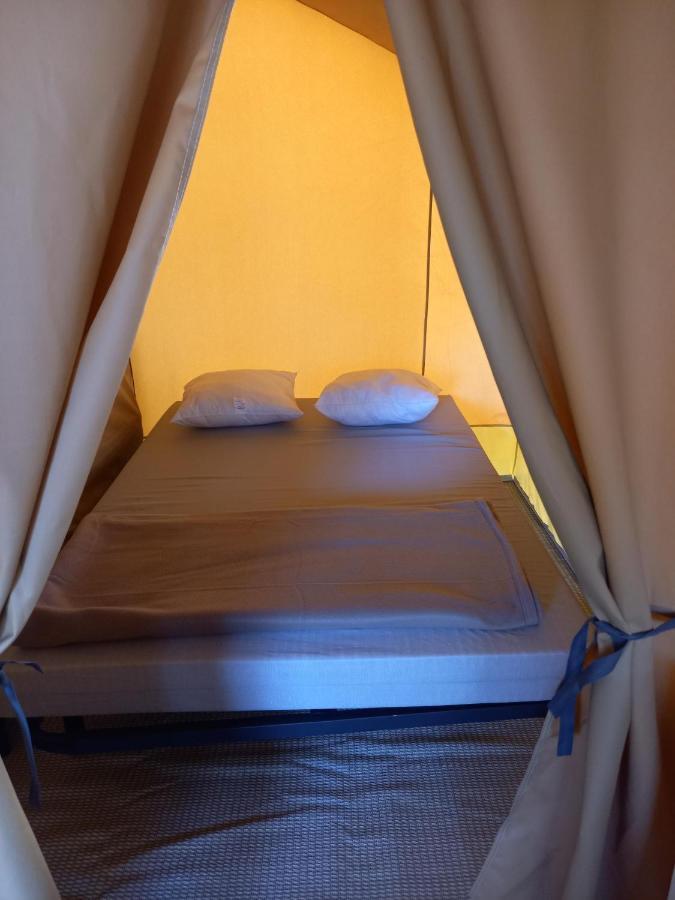 Camping Onlycamp Les Pins Nancay Εξωτερικό φωτογραφία