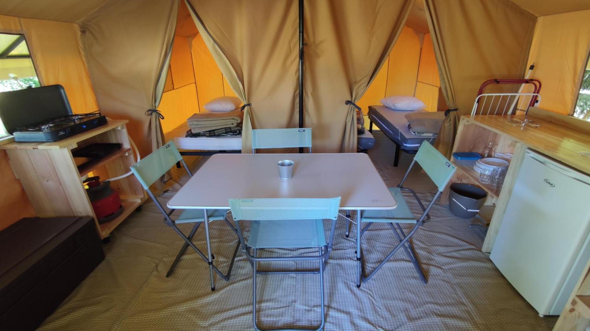 Camping Onlycamp Les Pins Nancay Εξωτερικό φωτογραφία